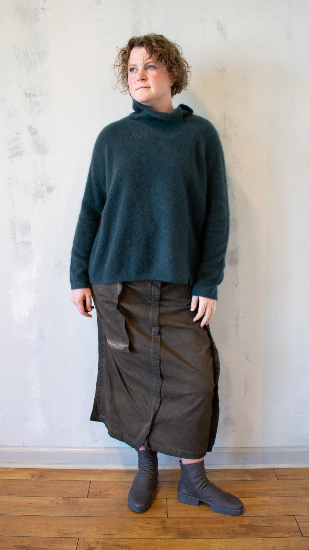 Textured Pullover in Petrol