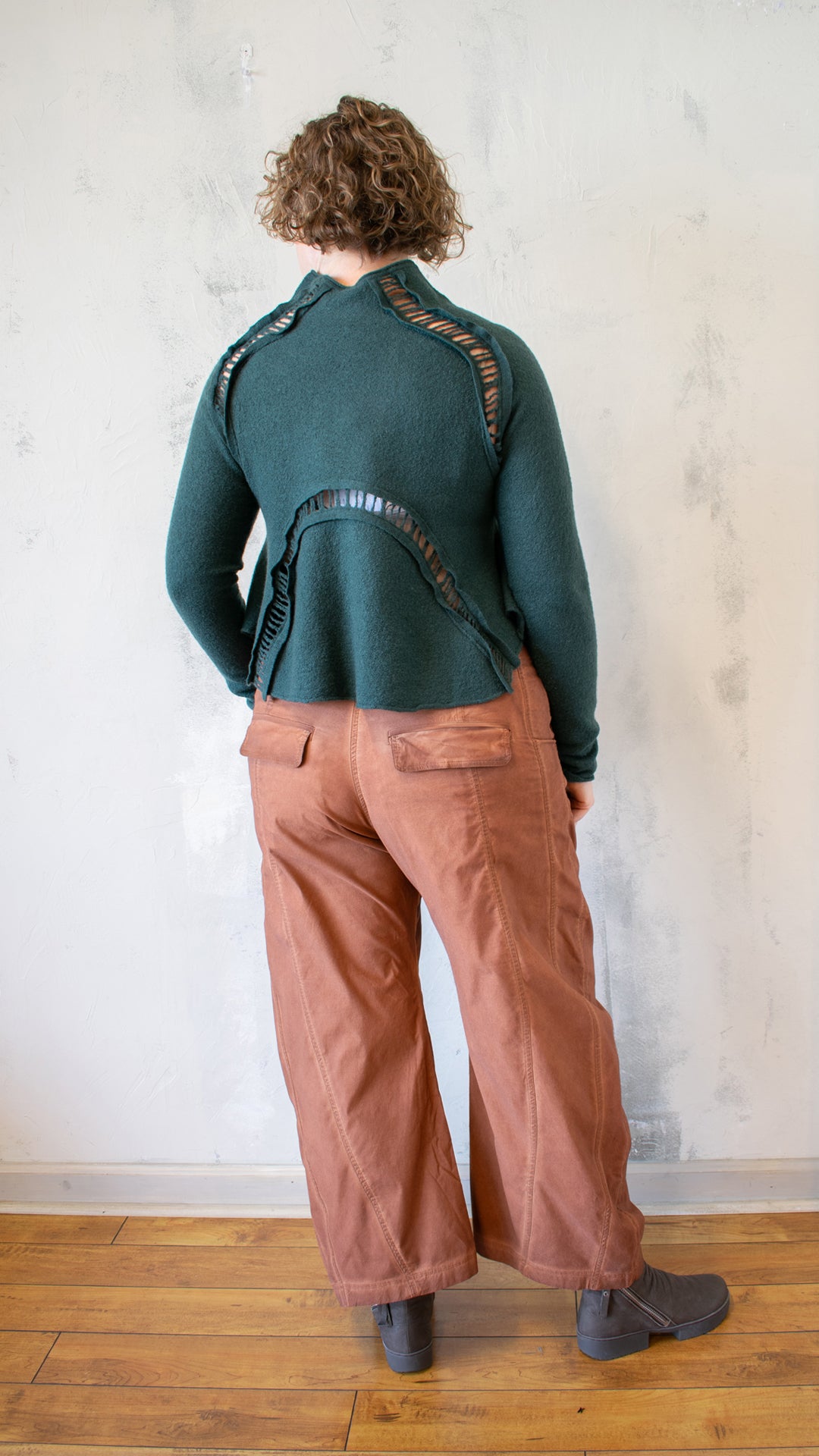 Boiled Wool Cropped Cardigan in Forest