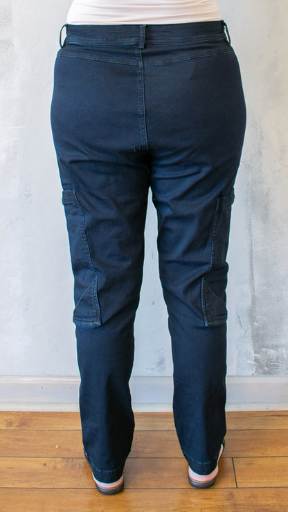 Trouser in Pine Dark