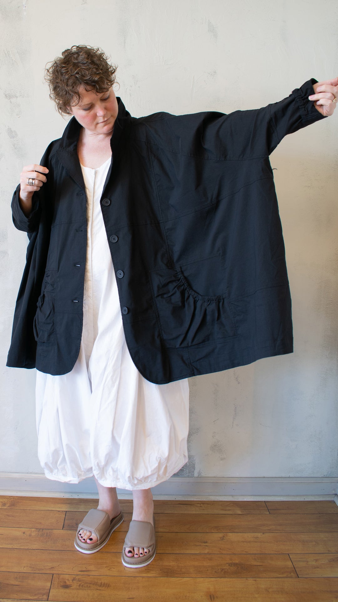 Full Jacket in Stretch Black