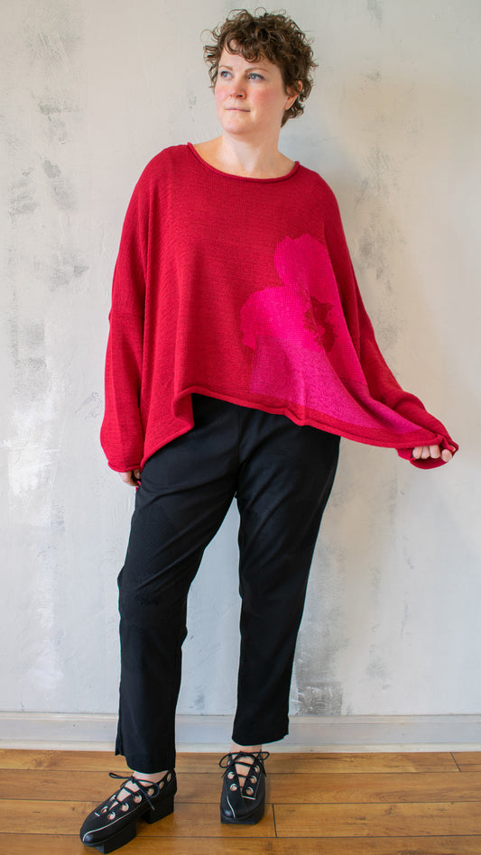 Poppy Pullover in Red