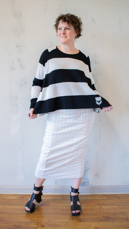 Pullover – Black Off White Stripe