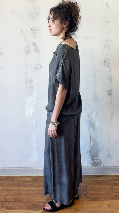 Drape Top (Multiple Colors)