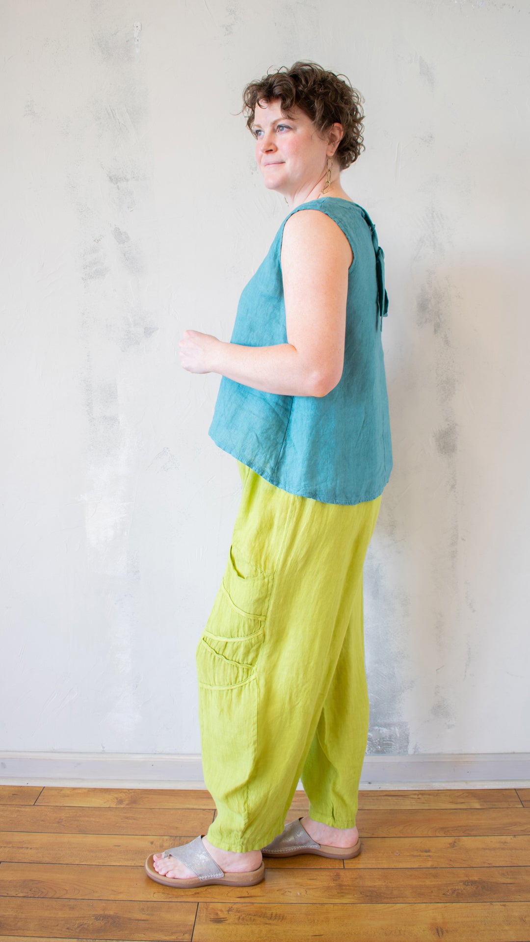 Tie Back Sleeveless Top (Multiple Colors)