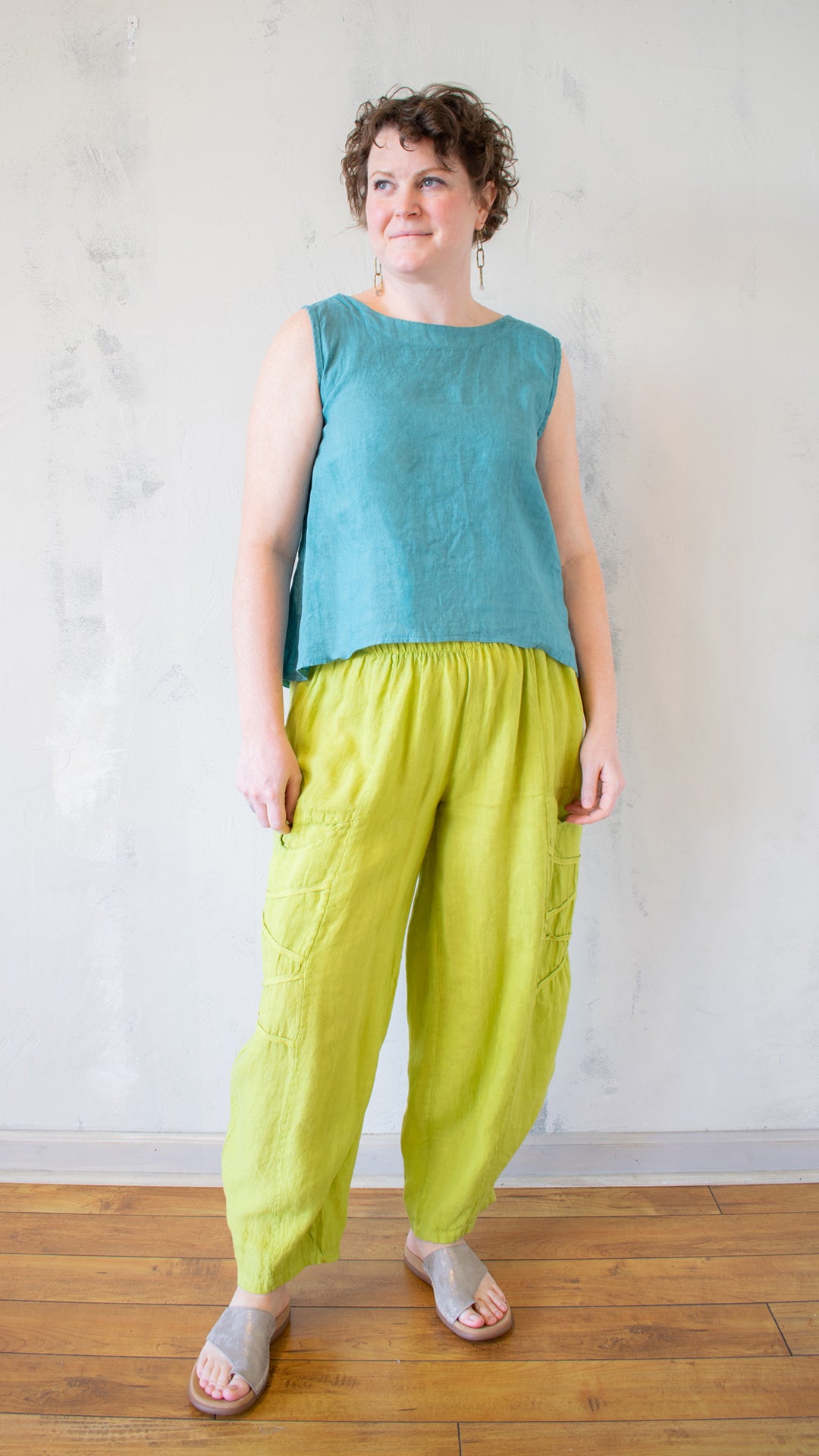 Tie Back Sleeveless Top (Multiple Colors)