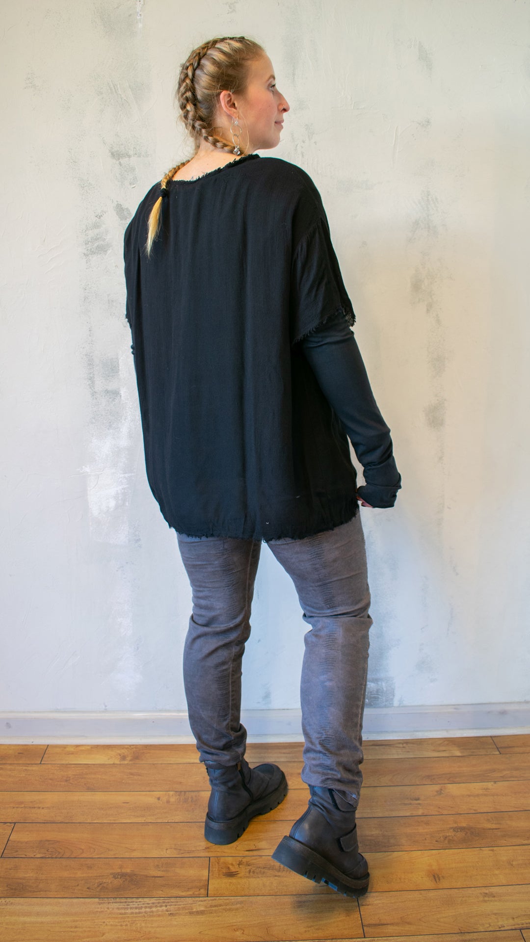 T-shirt Manica Lunga (Multiple Colors)