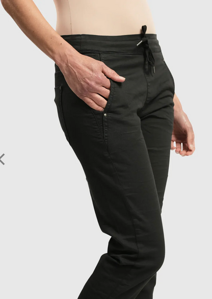 Iconic Denim in Black