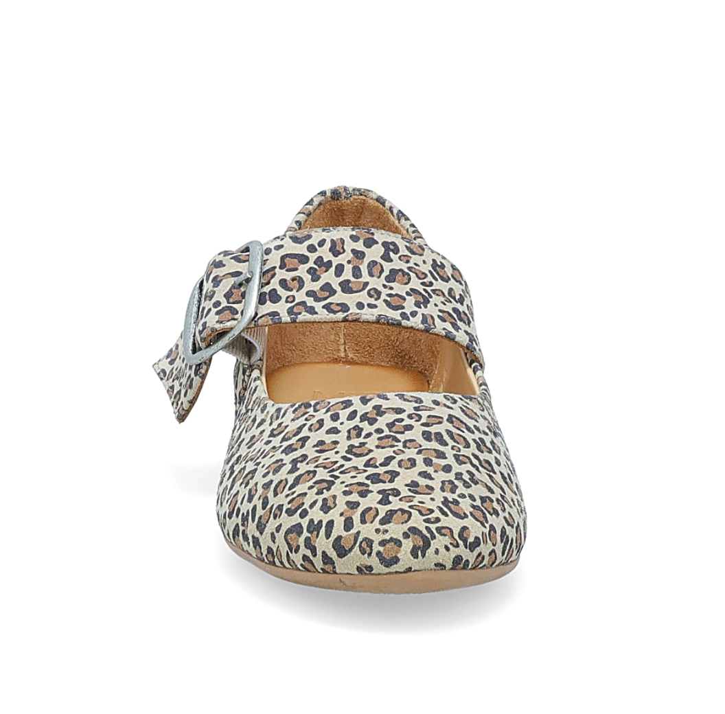 Kaity in Leopard