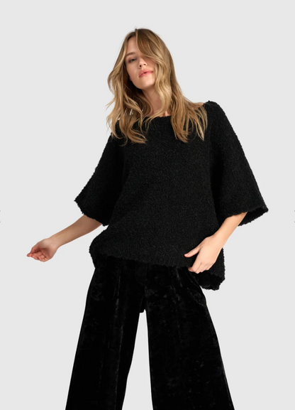 Brio Boucle Pullover in Ink