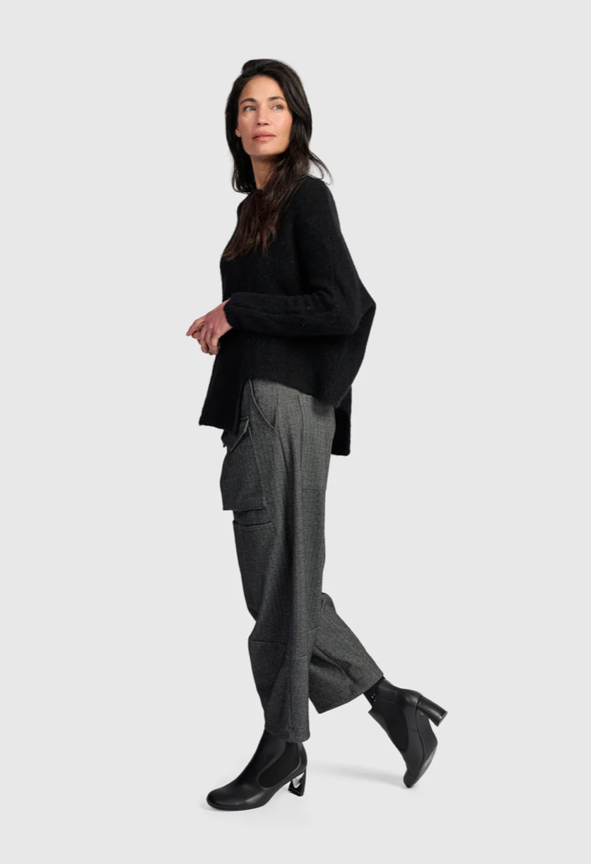 Sculpt Boxy Sweater in Black
