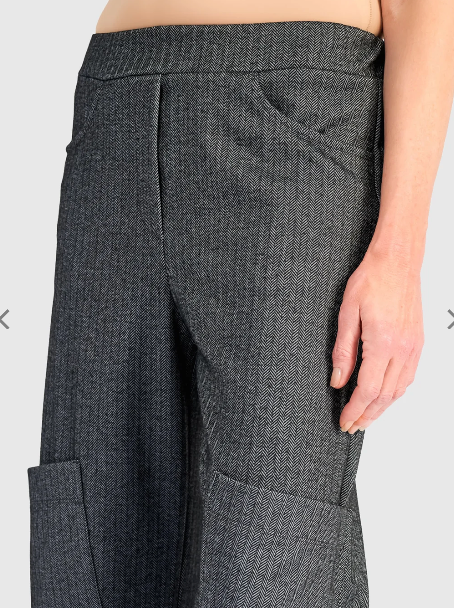Studio Pocket Herringbone Pant in Steel