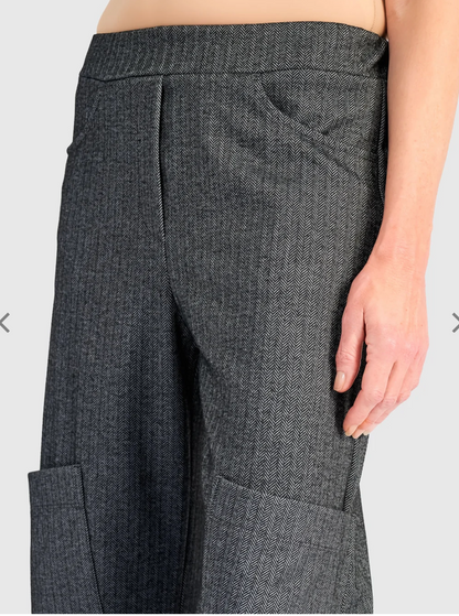 Studio Pocket Herringbone Pant in Steel
