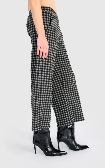 Moment Crop Pant in Check