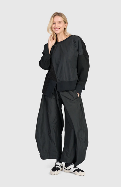 Balloon Swish Pant in Black