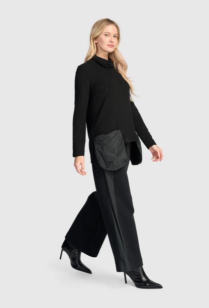 Urban Dimpled Straight Pant in Black