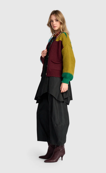 Carnival Chunky Knit Cardigan in Wine