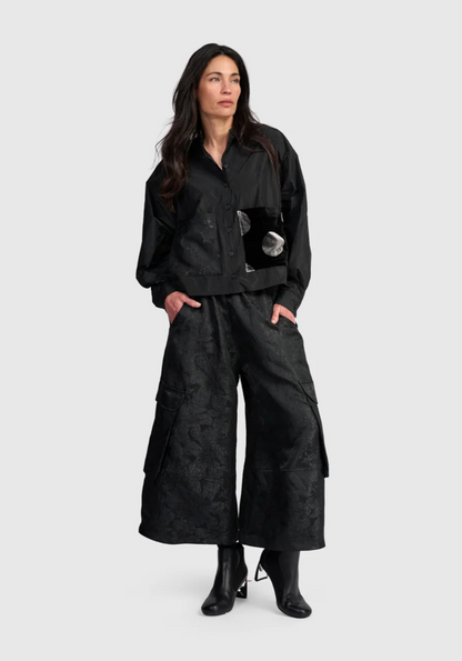 Blackthorn Camp Shirt in Black Taffeta