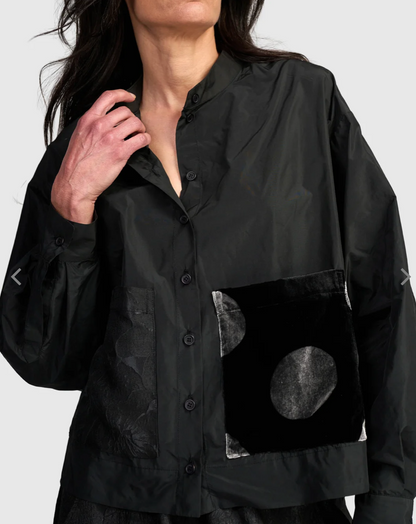 Blackthorn Camp Shirt in Black Taffeta