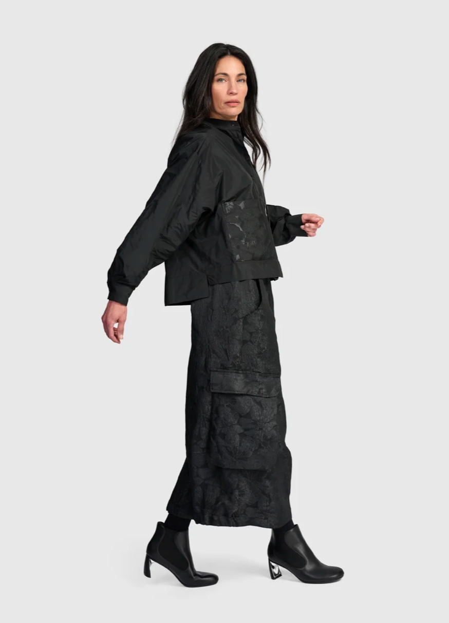 Blackthorn Camp Shirt in Black Taffeta