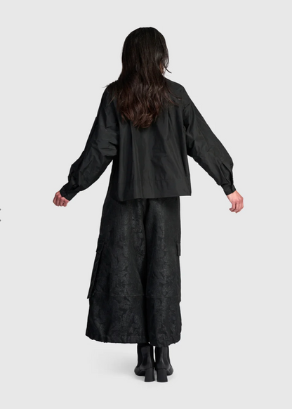 Blackthorn Camp Shirt in Black Taffeta
