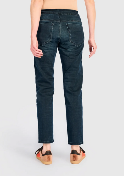 Iconic Stretch Jeans in Pine