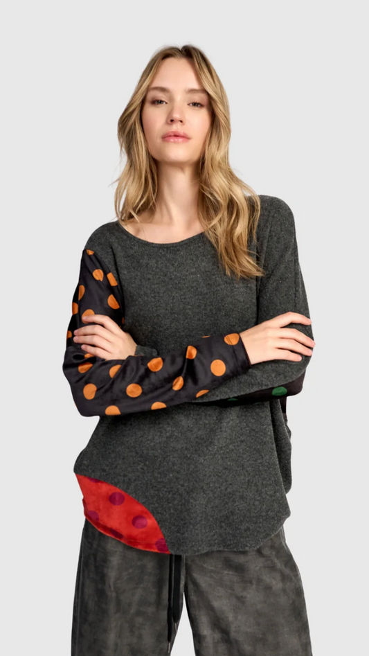 Maisie Curve Top