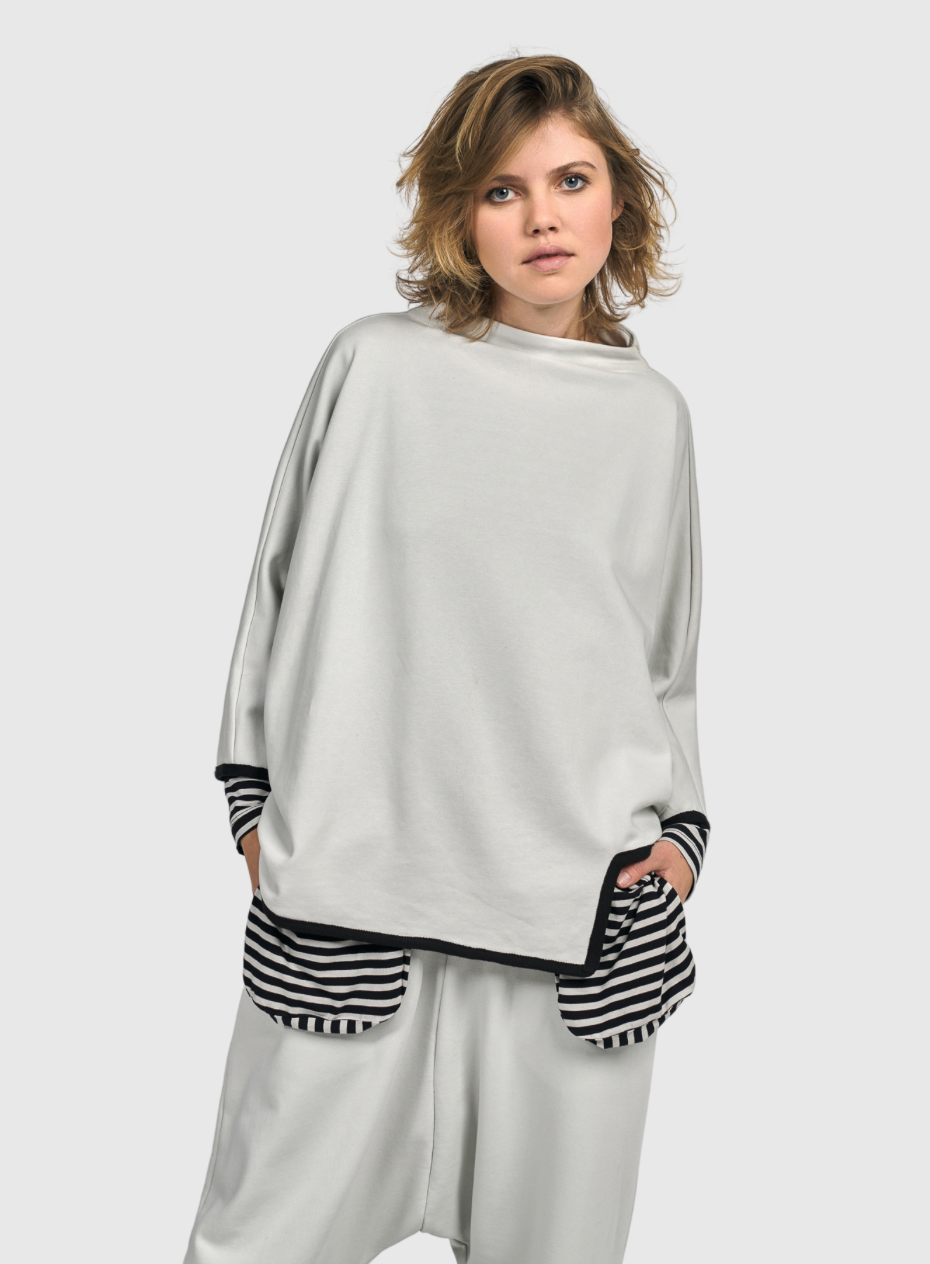 Boxy Pullover in Ice