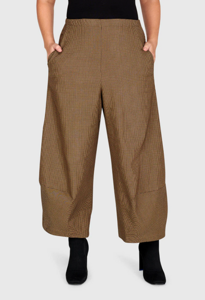 Bonanza Trouser in Camel Houndstooth