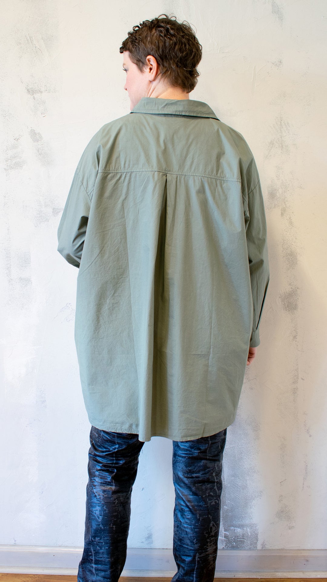 Big Pocket Boyfriend Top (Multiple Colors)