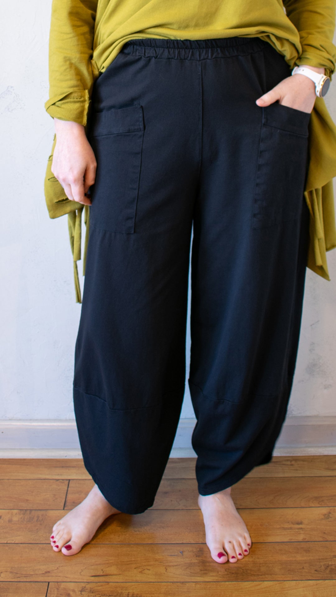 Tulip Hem Pant (Multiple Colors)