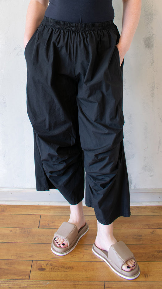 Crop Pants (Multiple Colors)
