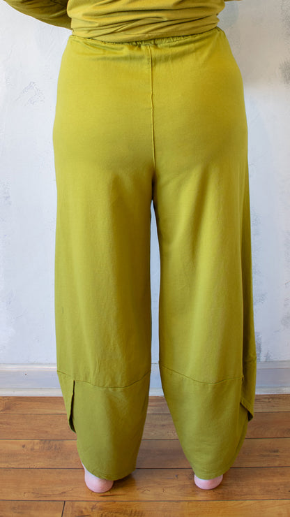 Tulip Hem Pant (Multiple Colors)
