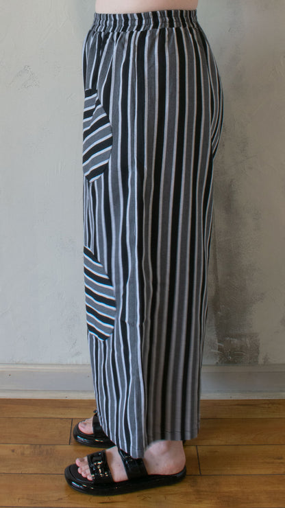 Circles in Stripe Pant
