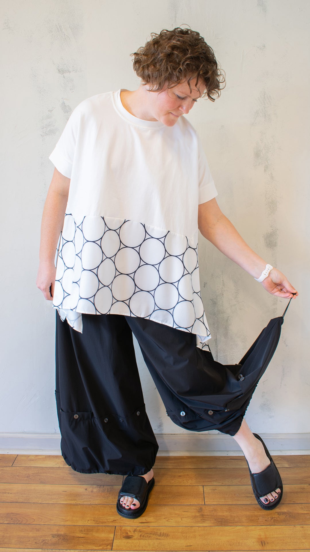 Button and Drawstring Hem Pant (Multiple Colors)