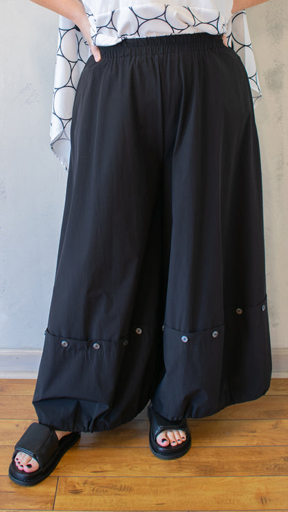 Button and Drawstring Hem Pant (Multiple Colors)