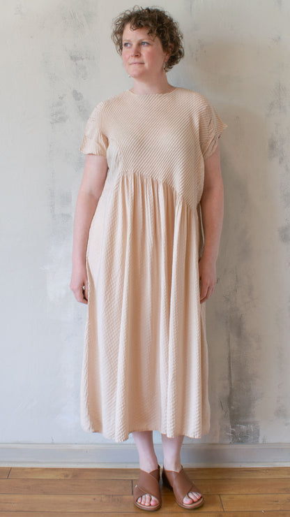 Pucker Dress (Multiple Colors)