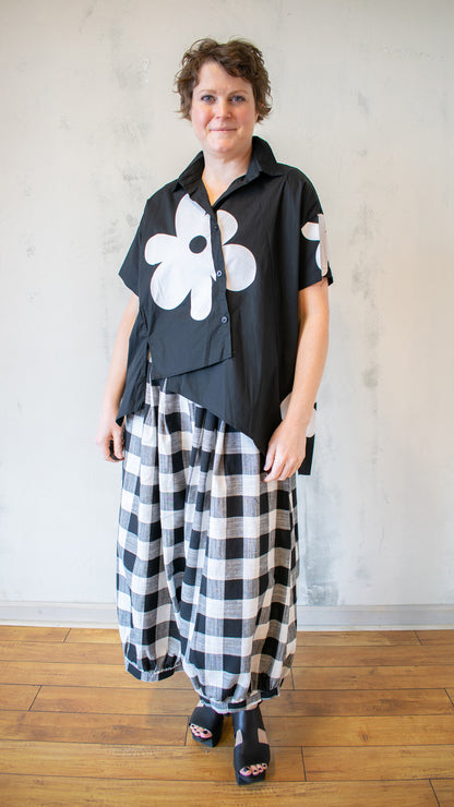 Asymmetric Bloom Shirt (Multiple Colors)