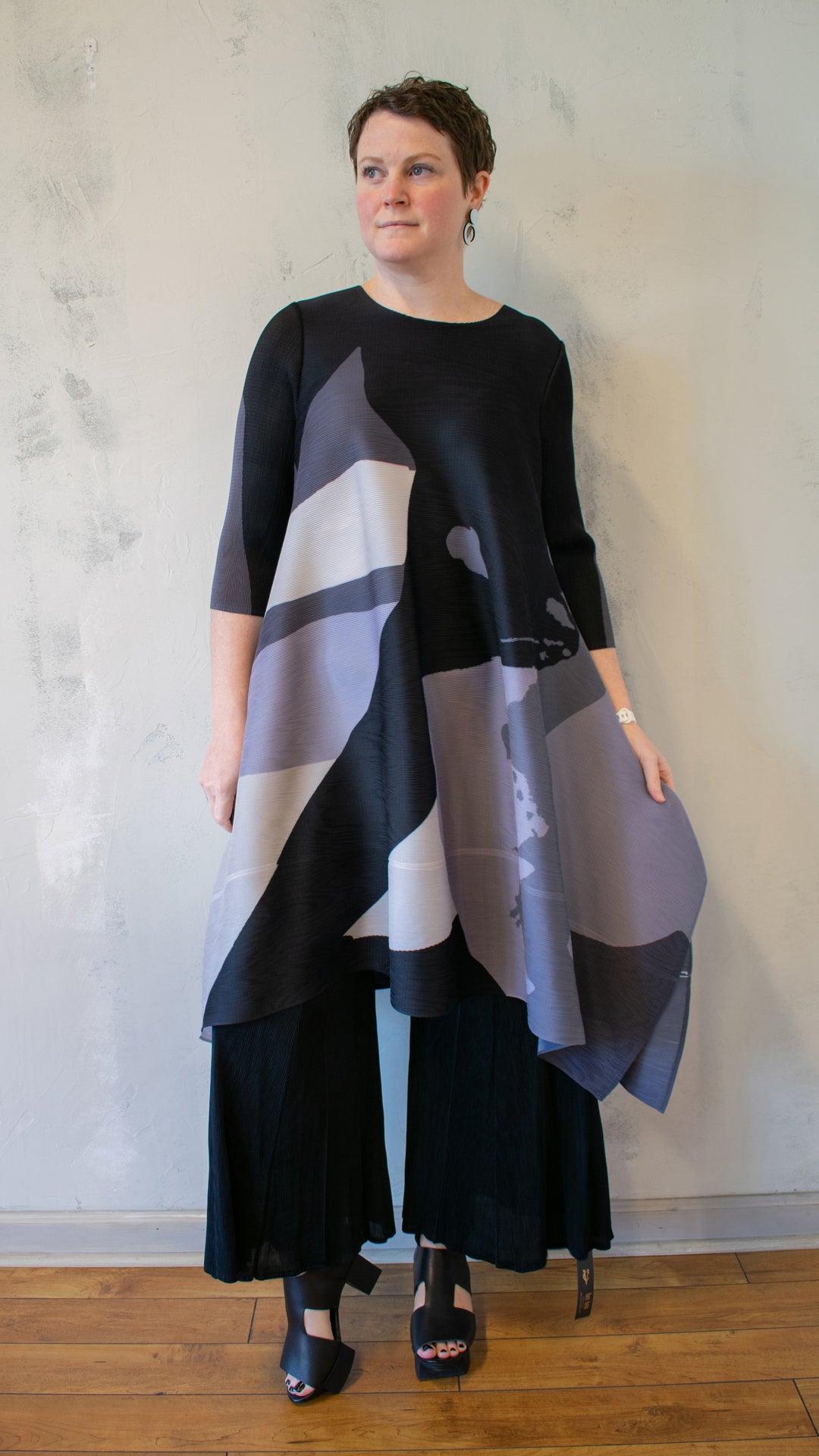 Bouncy Dress (Multiple Colors)