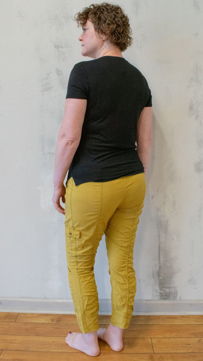 Authority Tee in Black