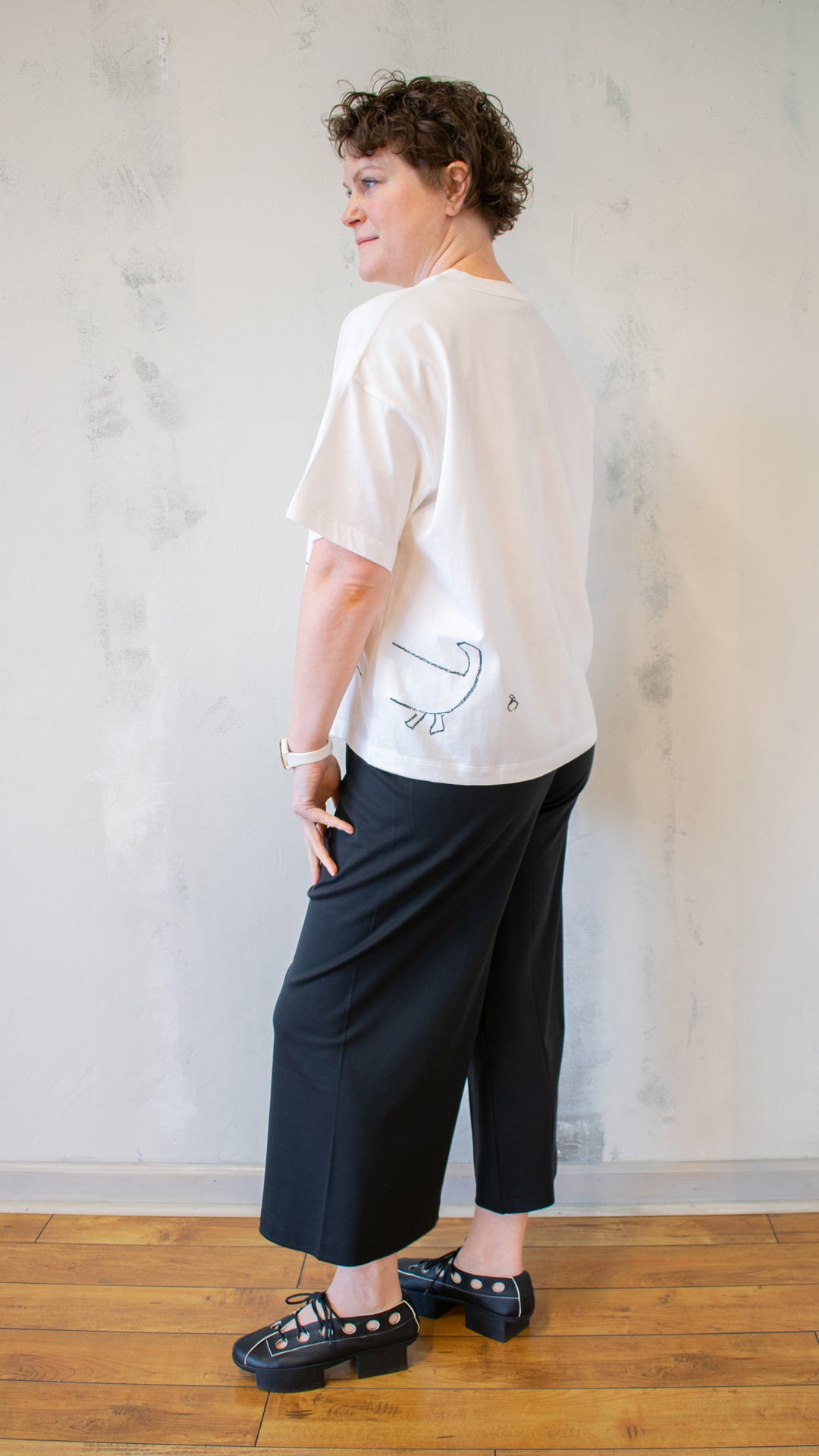 Look Tee (Multiple Colors)