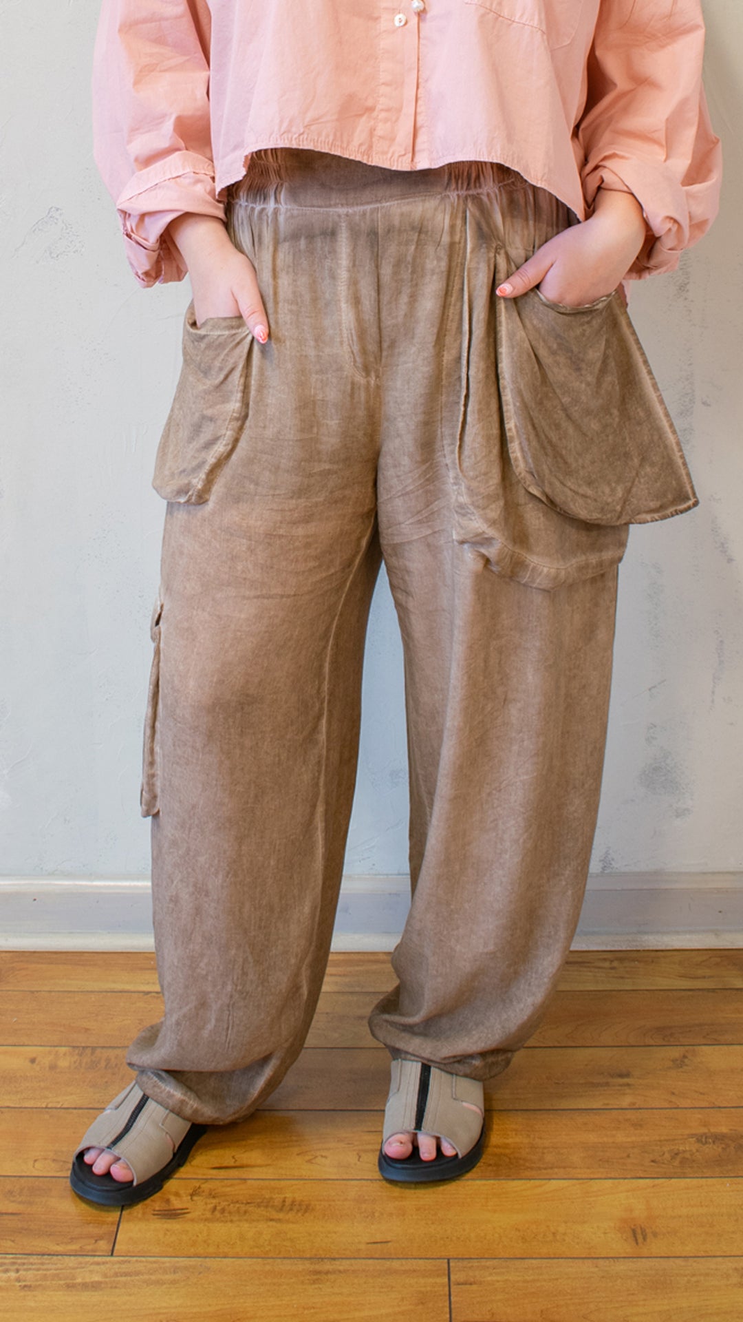 Cargo Pocket Pant (Multiple Colors)