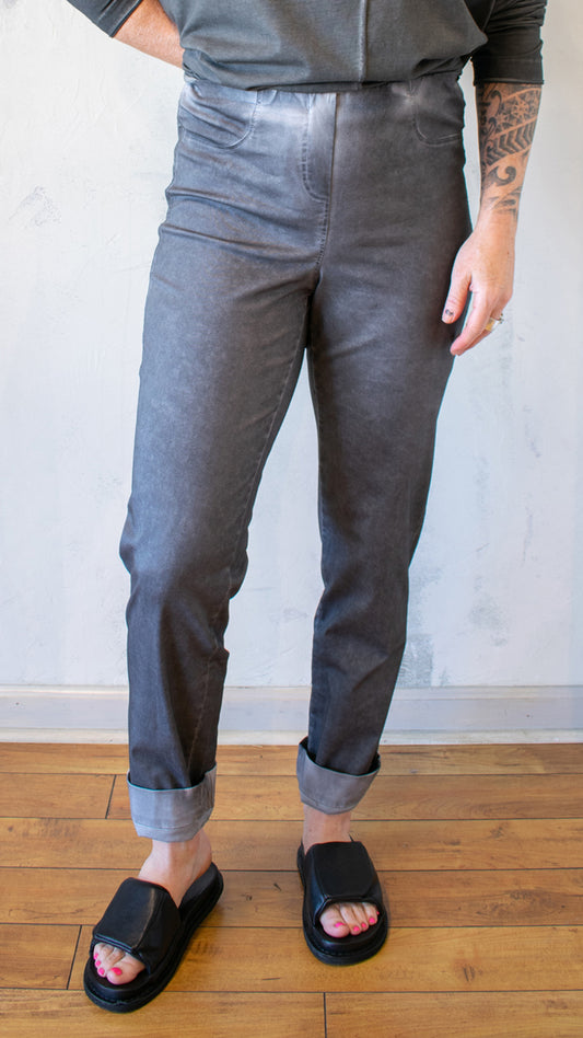 Straight Pant