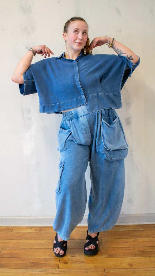 Cropped Chambray