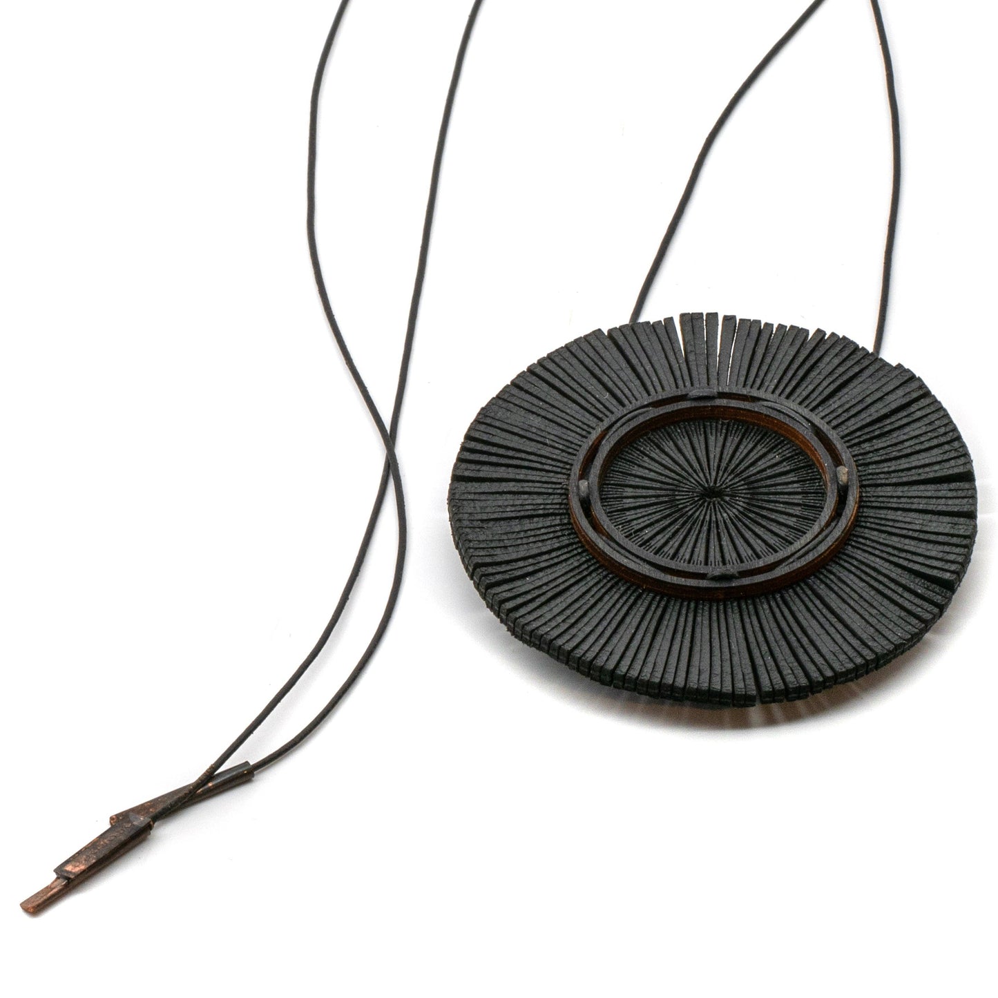 Saulė Necklace (Multiple Colors)
