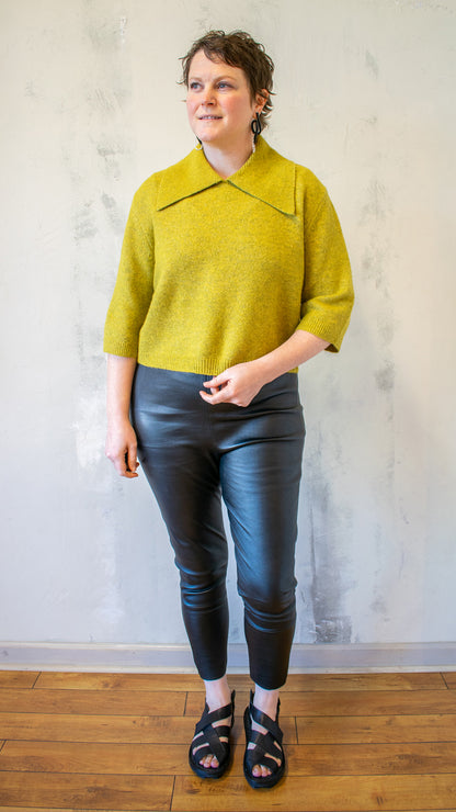 Wide Collar Cropped Sweater