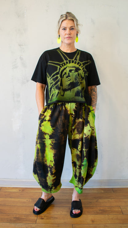Lady Liberty Crop Tee in Lime