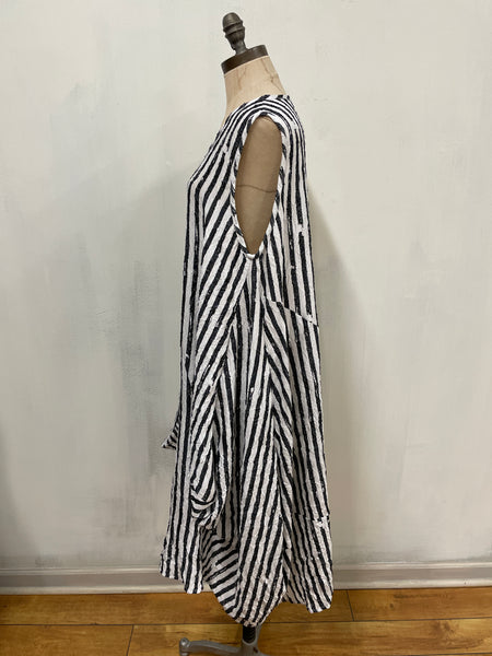 Stripe Sleeveless Glamour Dress