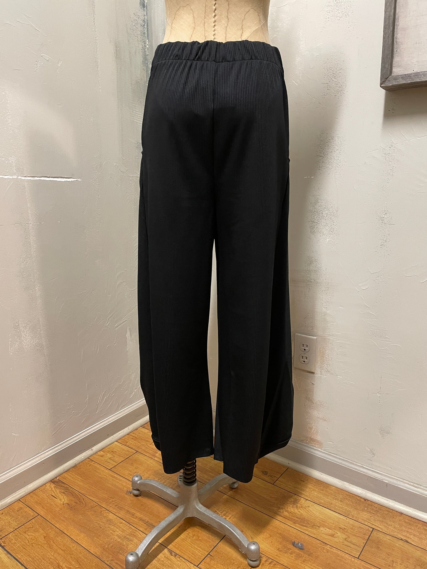 Jade Pant in Black Texture Stripe