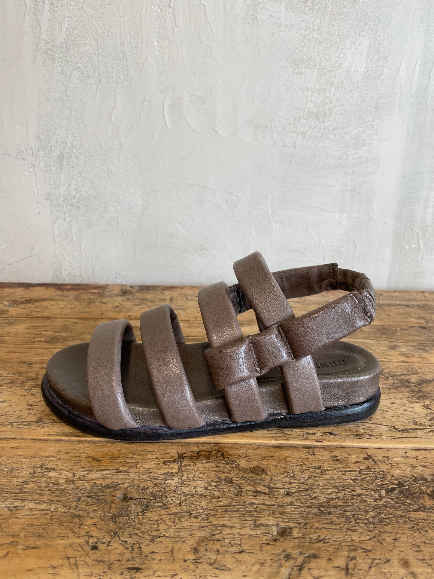 Fox Puff Sandal in Taupe